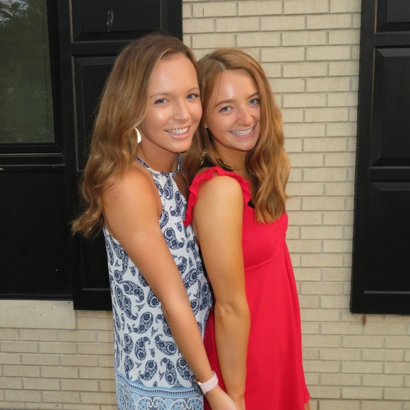 Meet your Posher, Brooklyn - Picture 5 of 8